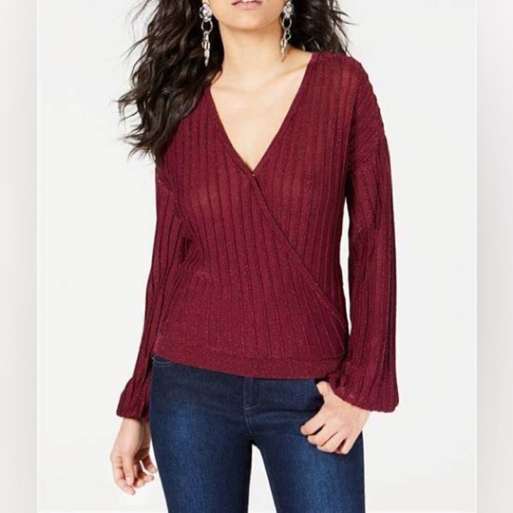 ✨GUESS✨ Prism Surplice Top